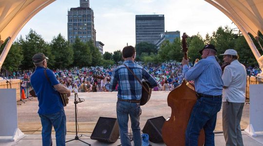 Shindig on the Green, free outdoor concert in downtown Asheville